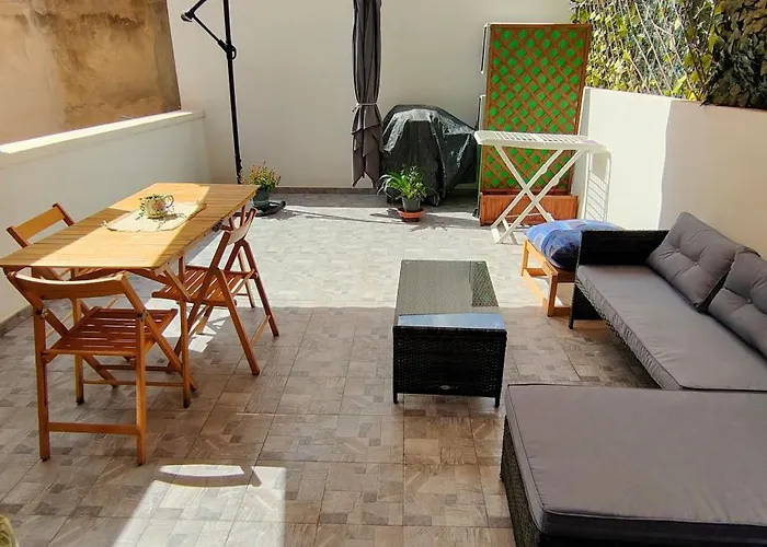 Costa 8 Daire Alghero