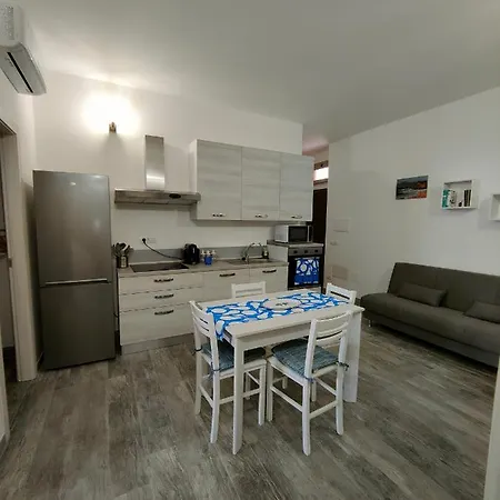 Apartment Costa 8 *