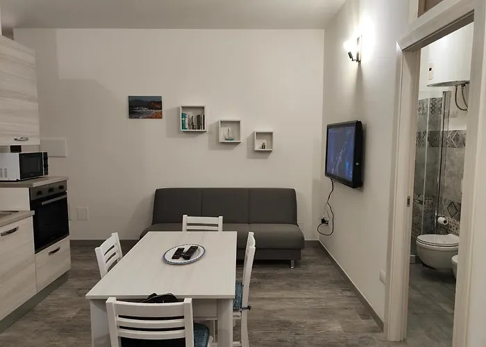 Costa 8 Apartment *